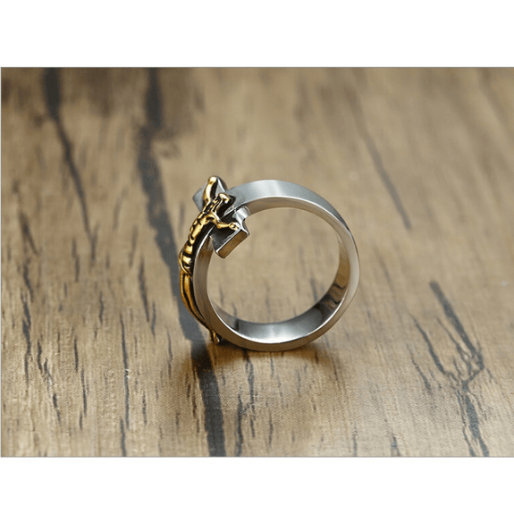 Crucifix Ring with Jesus