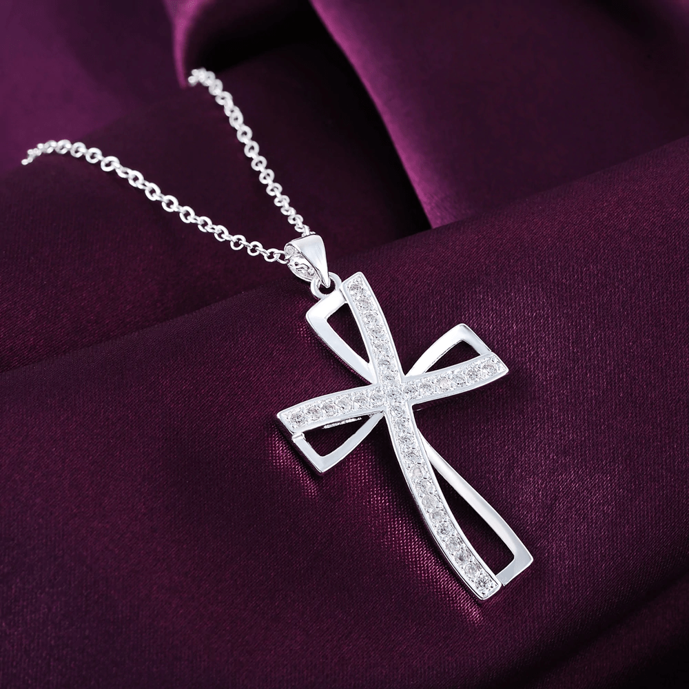 small cross necklace diamond 